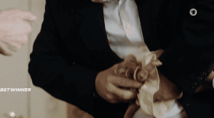  ʸ