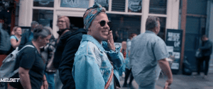  : ,      